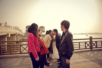 BKS_8829