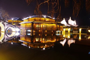 夜色乌镇