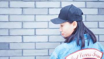 001