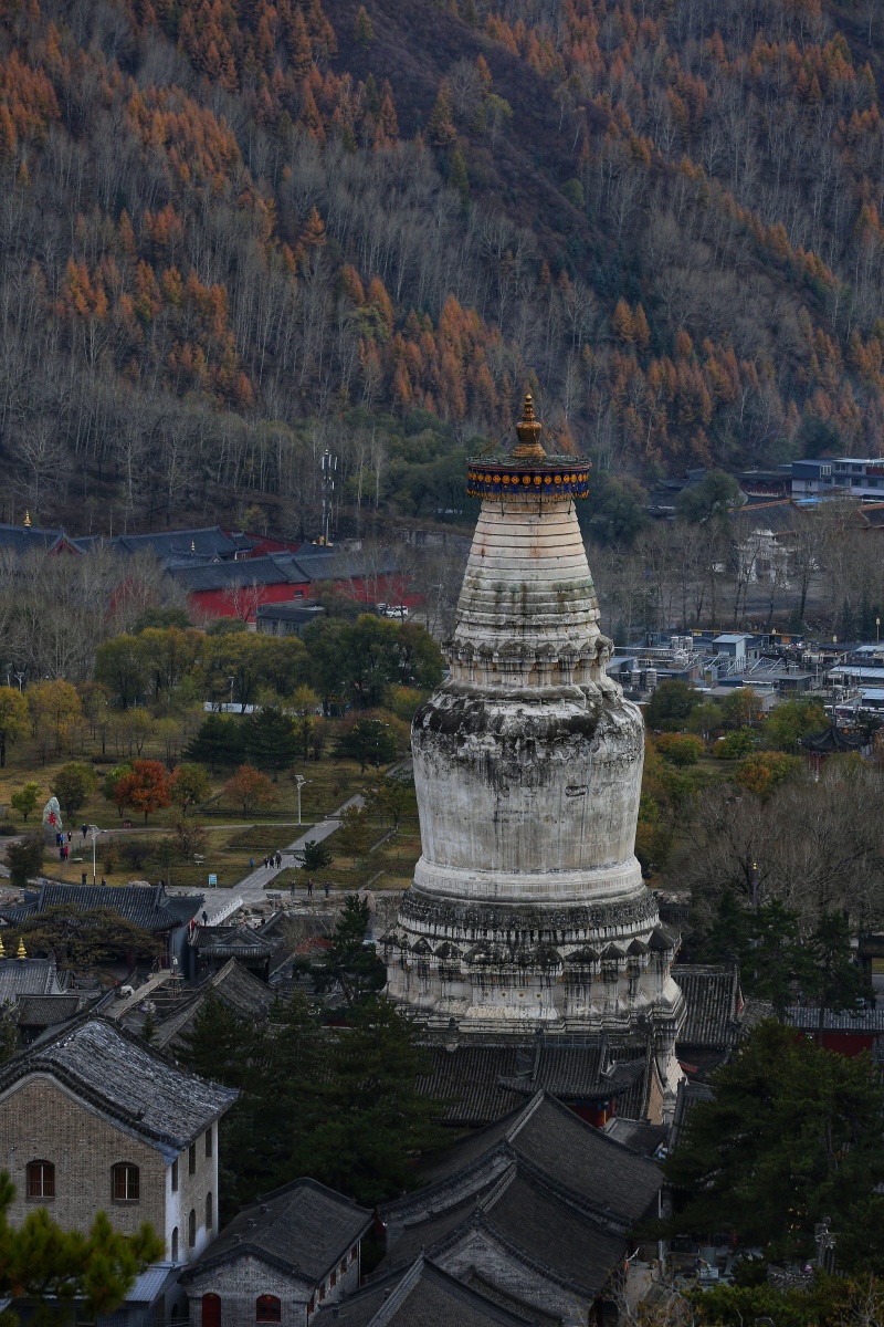 五台山白塔