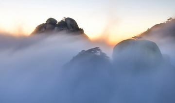 天柱山东关梦之晨