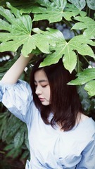 001