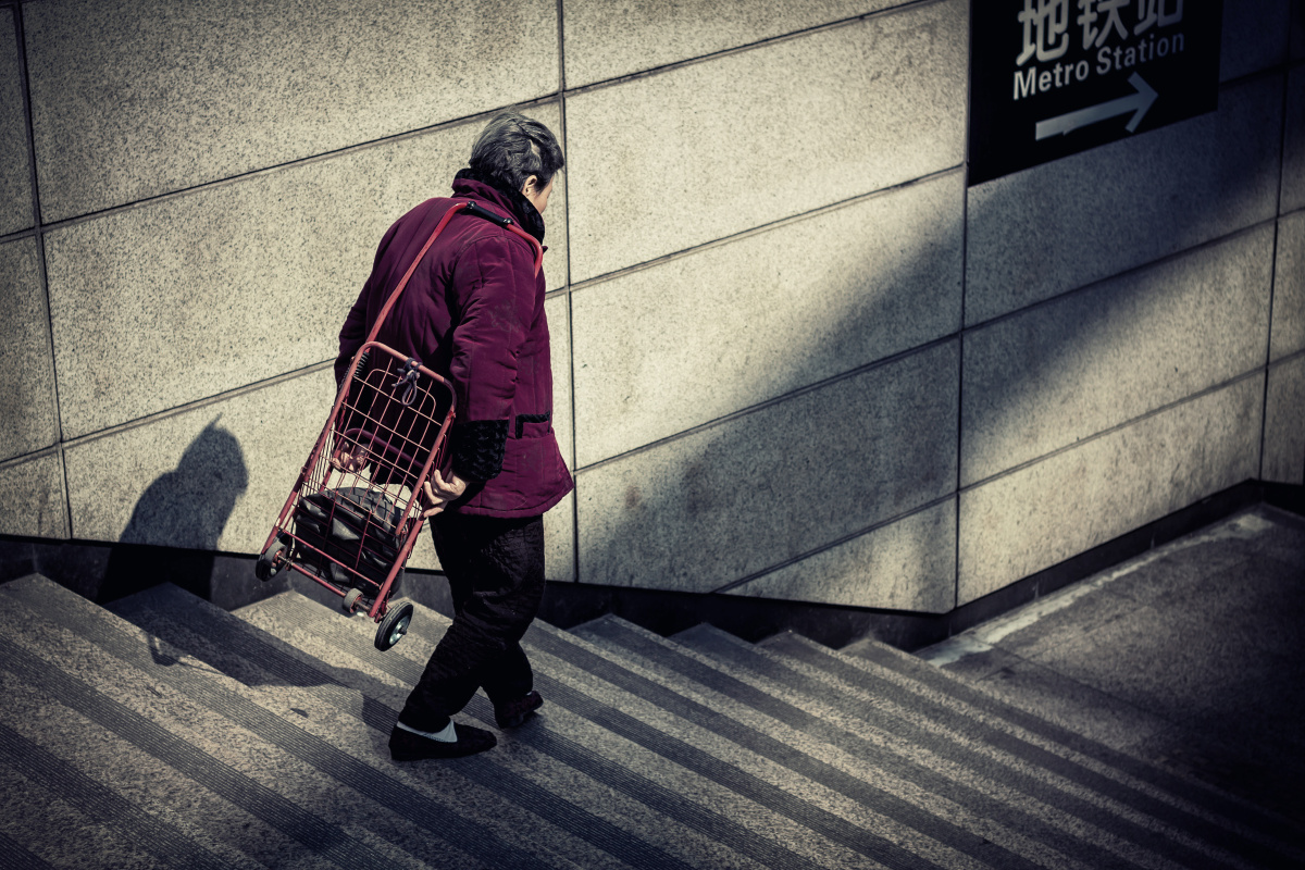 拍了一张人文照片,还是挺喜欢这摄影类型.