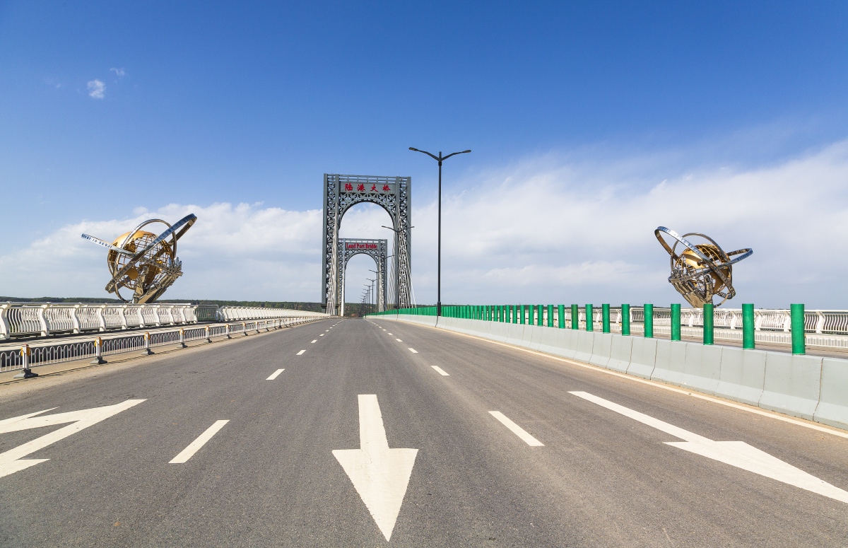宝鸡陆港大桥