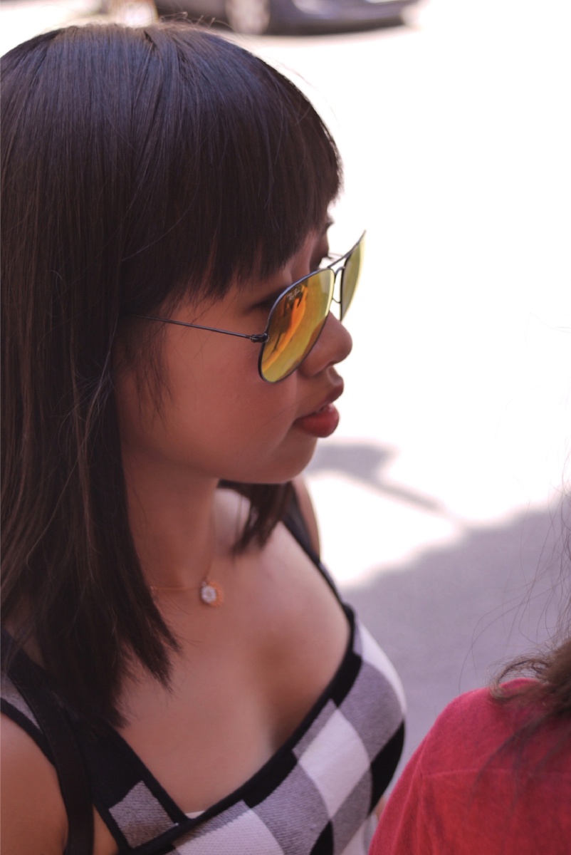 这样看起来胸很大