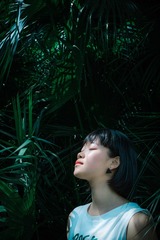 001