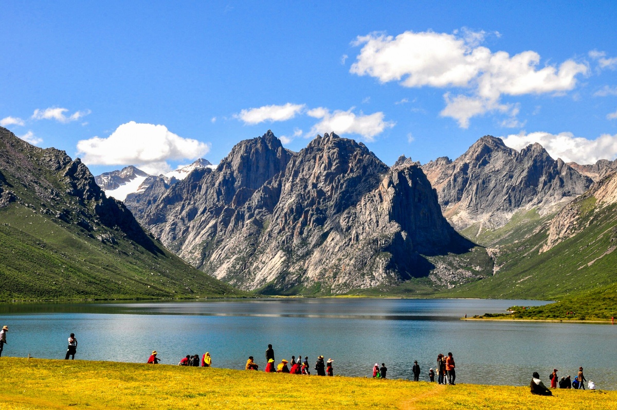 年宝玉则一仙女湖