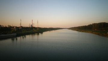493675