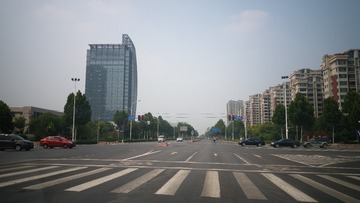 374683