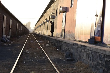 001