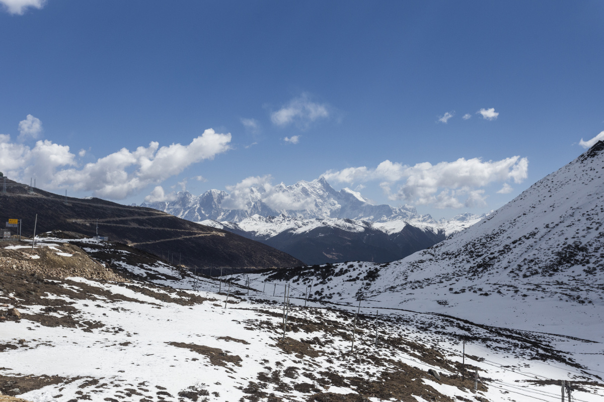 色季拉山口远眺南迦巴瓦峰