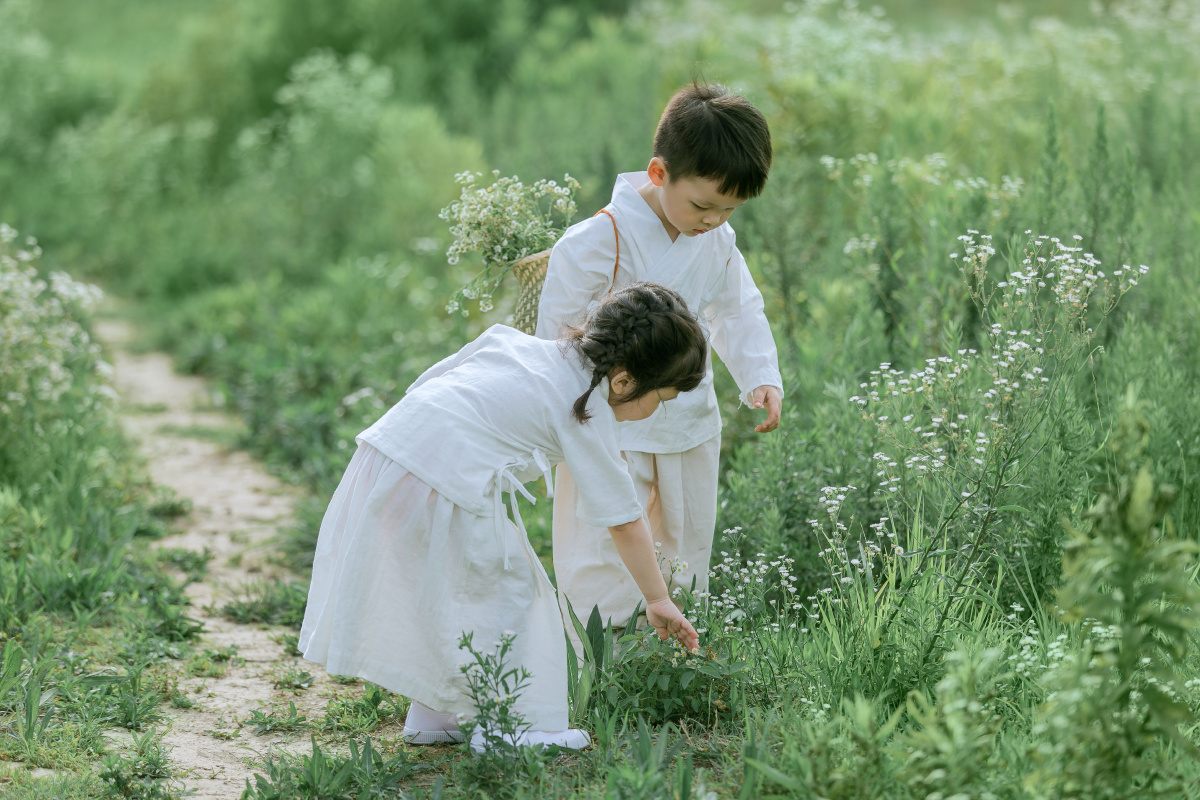 放羊的小牧童(青梅竹马) - 白喵了个咪 - 图虫