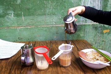 奶茶就是这样冲成的