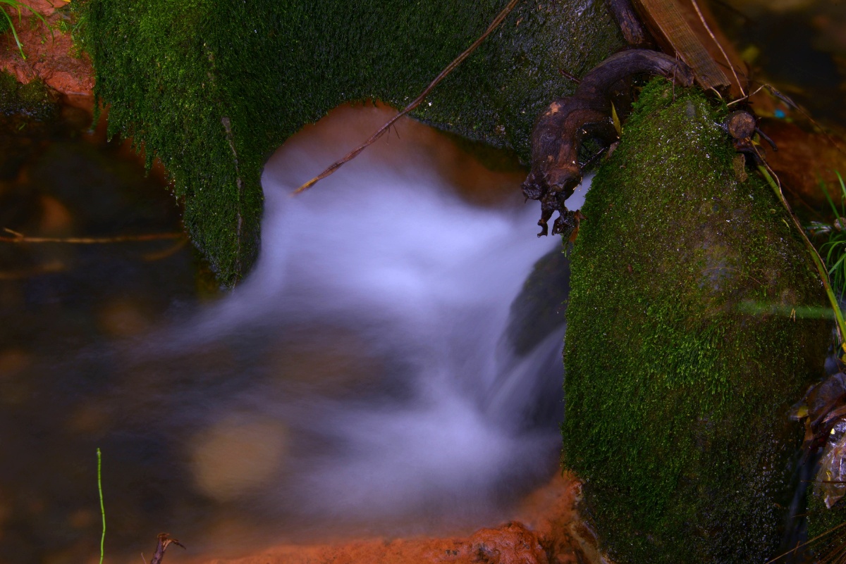 清流激湍-湖北恩施龙洞河