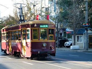 1038471