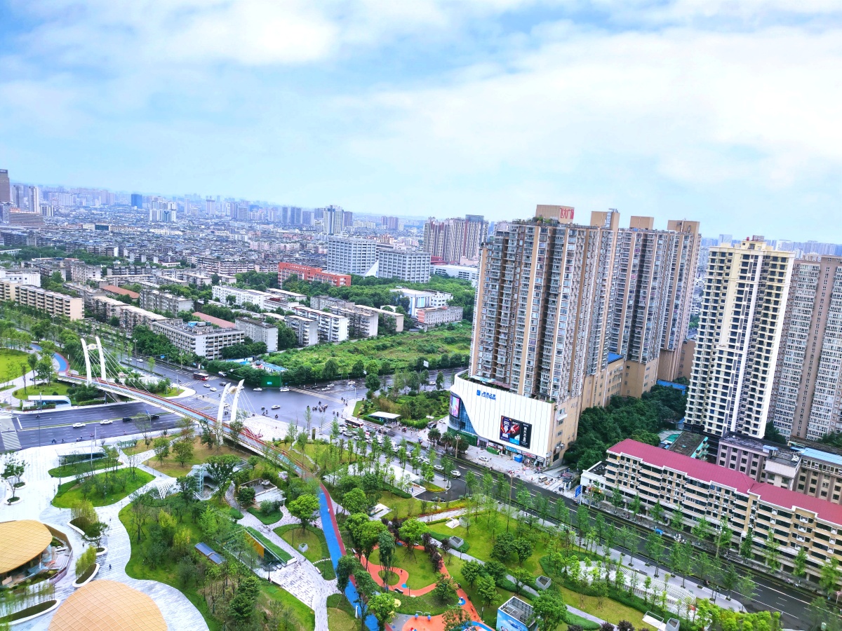 俯视成都新金牛公园