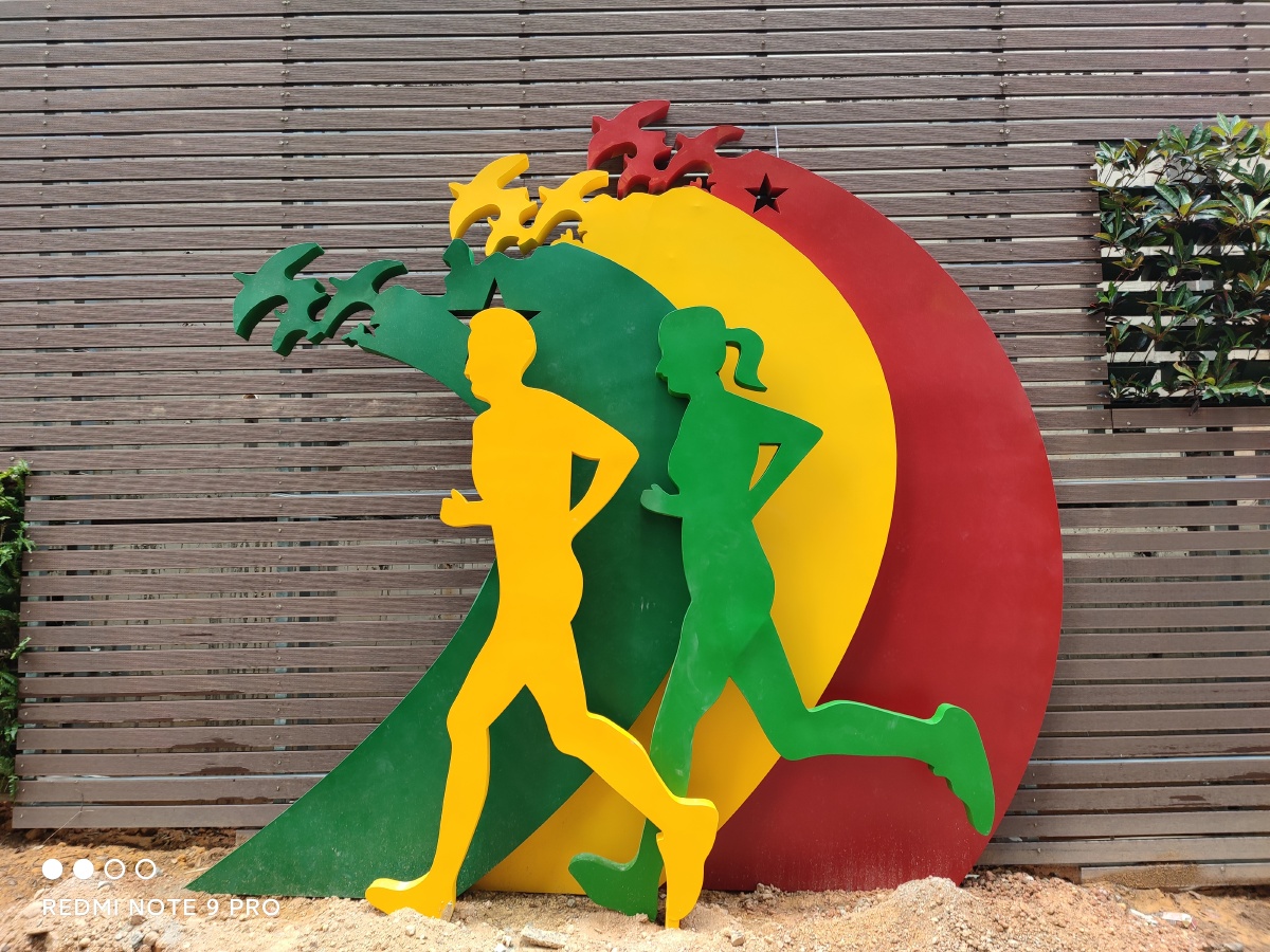 情侣晨跑运动健身青春活力积极向上身心健康运动会标识