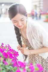 落日下的花儿