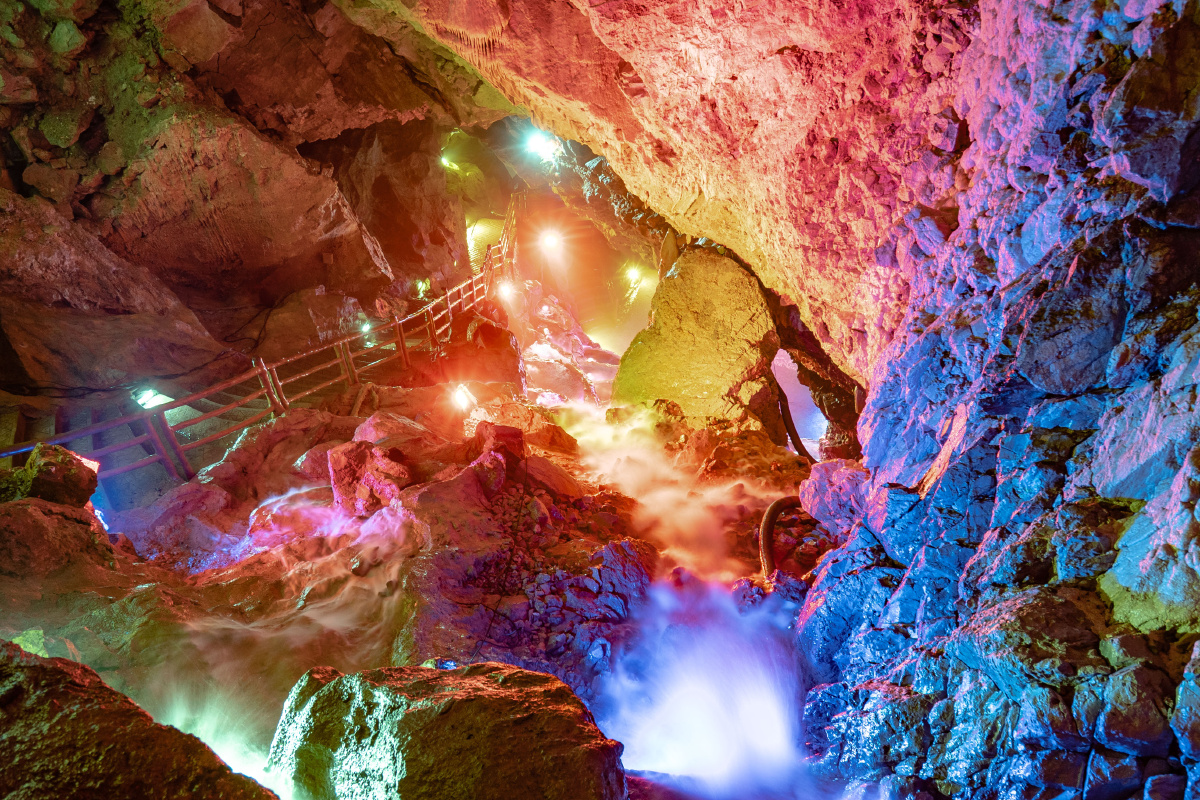 米易县颛顼龙洞