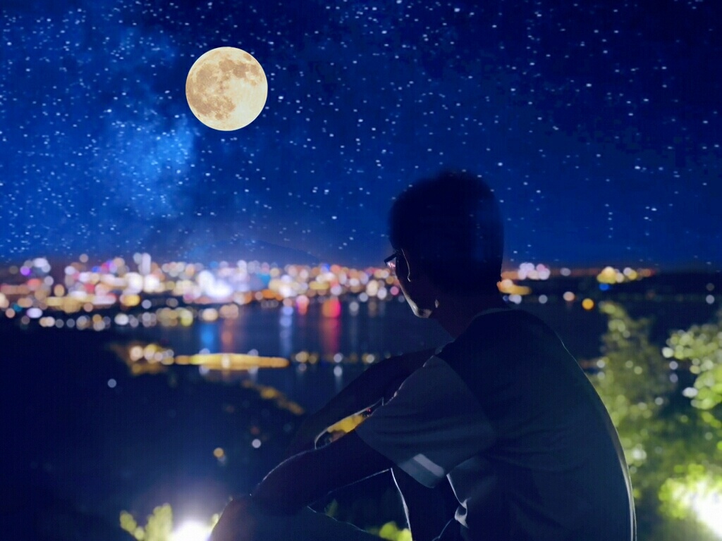 西湖畔宝石山蛤蟆峰,俯瞰西湖断桥,仰望星空圆月