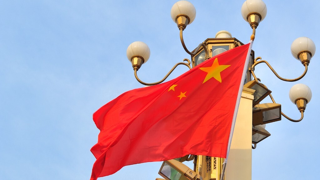 《为你自豪》<br />
2014年2月
