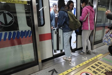 954529