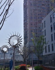 4538729