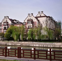 4538710