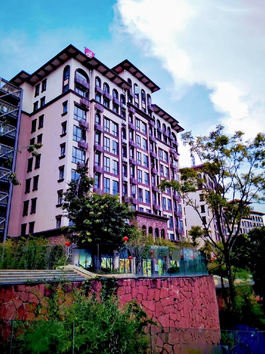 主题:【云南——安宁市温泉山谷景色(四)】摄影:【赵谢荣】