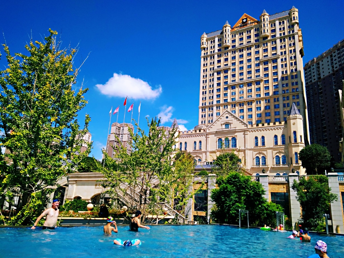 主题:【昆明亿壕城堡温德姆至尊酒店(一)】摄影:【赵谢荣】一座城堡