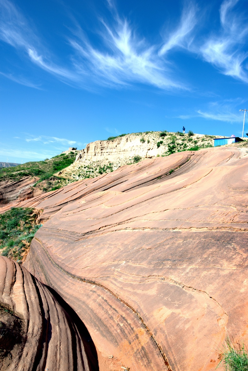 陕北好风光之靖边波浪谷绿水青山旅行好地方蓝天白云祖国的大好河山