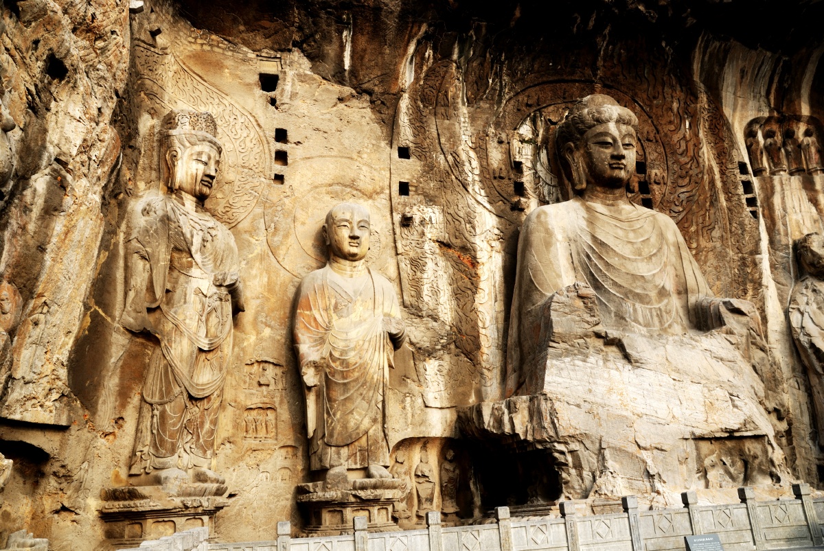 洛阳龙门石窟卢舍那大佛特写力士特写欢迎来旅游