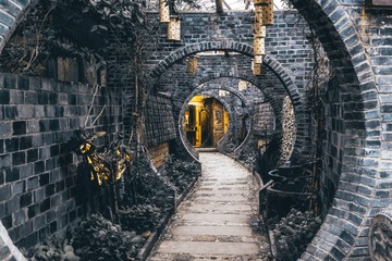 001