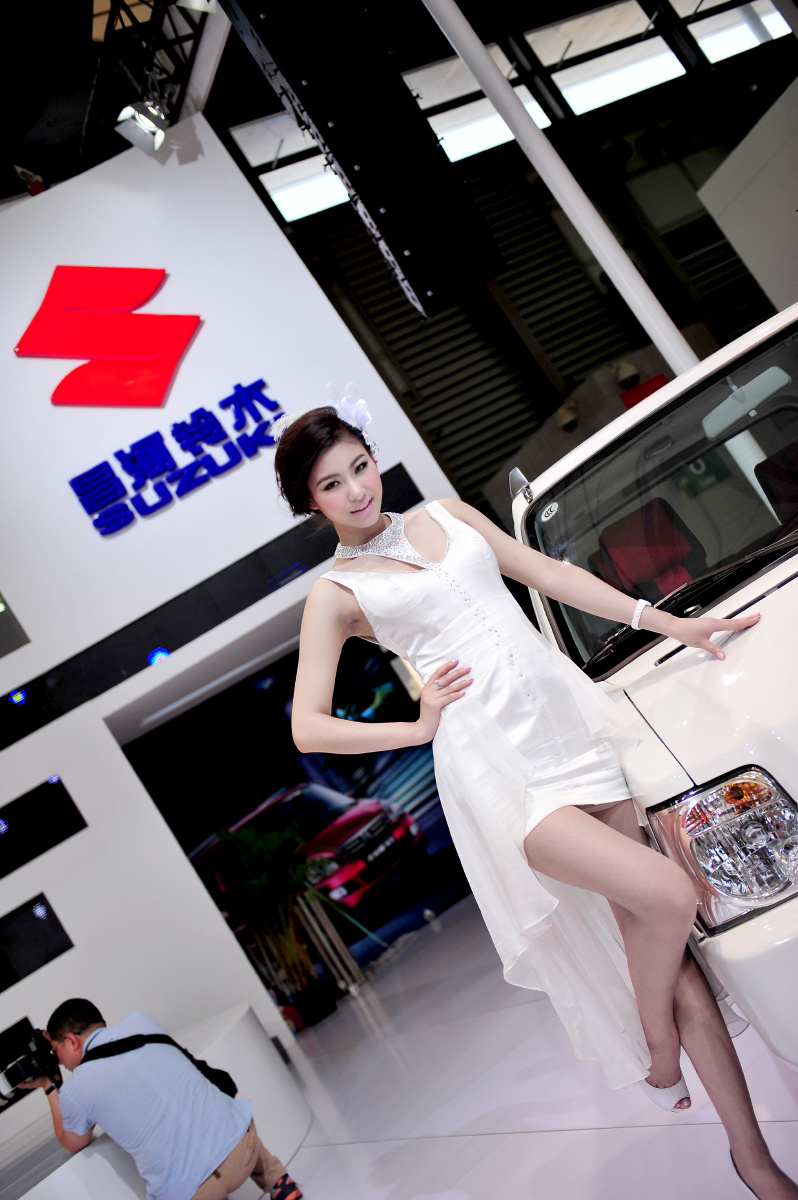 2013上海车展昌河铃木车模一