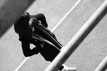 窥