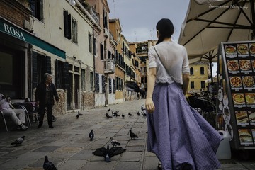 Lily in Venice