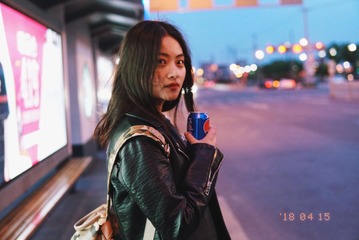 001