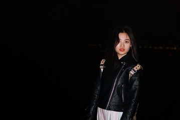001