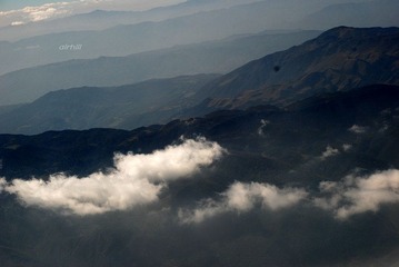 层峦