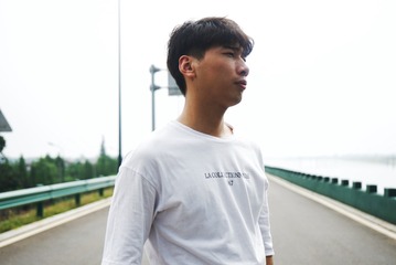 001