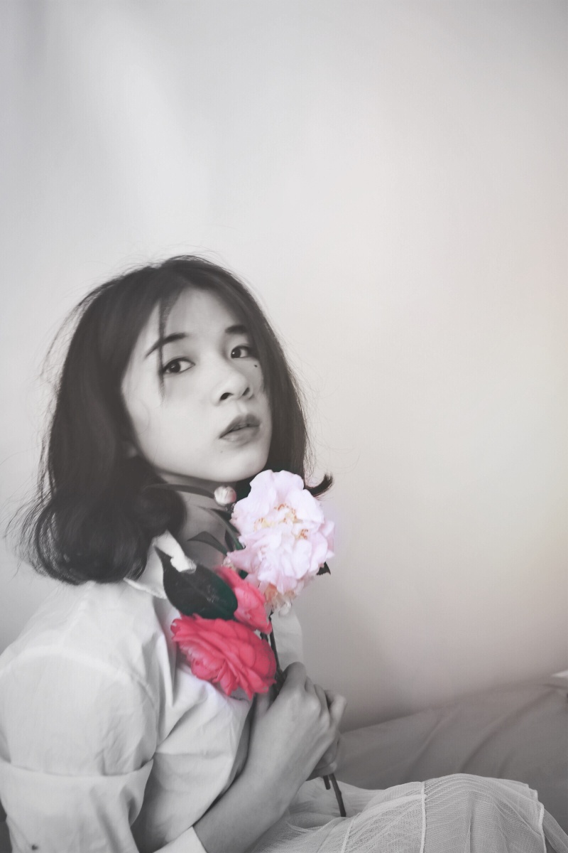 孤独她呀,开出了花