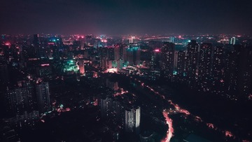 125082