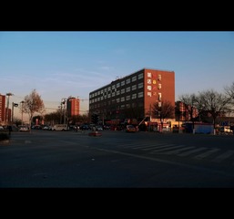 _8BL1984_