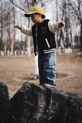 001