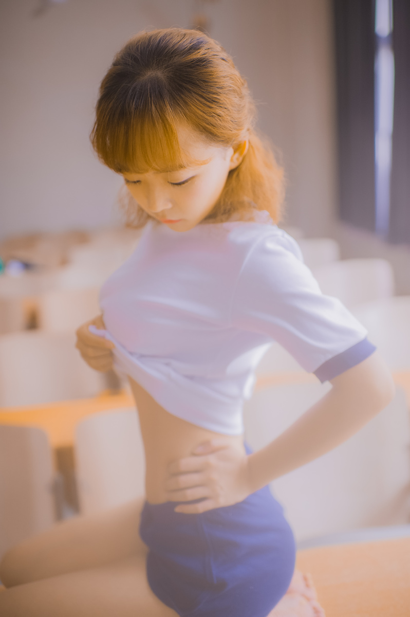 夏末,教室别恋。