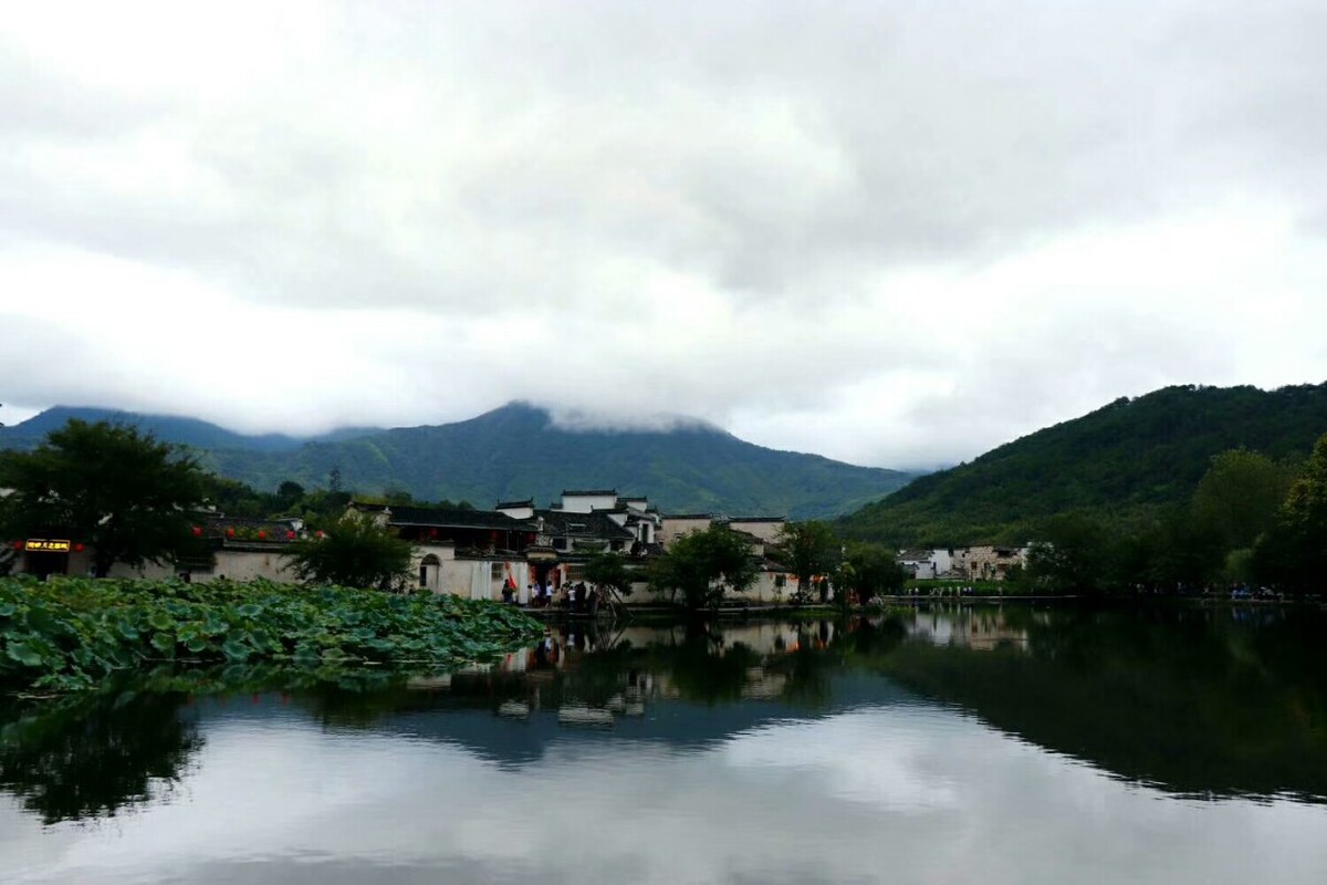 小山之秋，可以致远