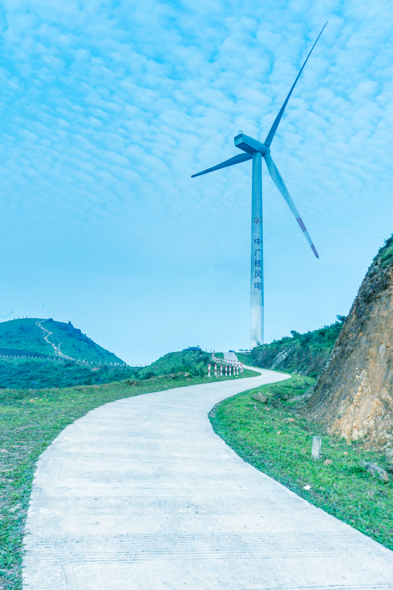广东茂名浮山岭48号风车