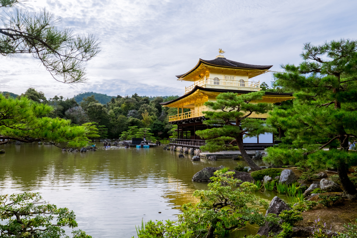 鹿苑寺(金阁寺)的非标准照