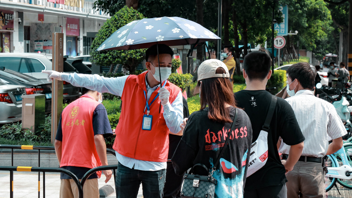 厦门疫情又起烈日炎炎之下奋斗在抗疫一线的英雄们你们辛苦了