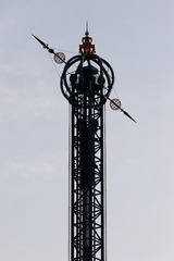 1298672